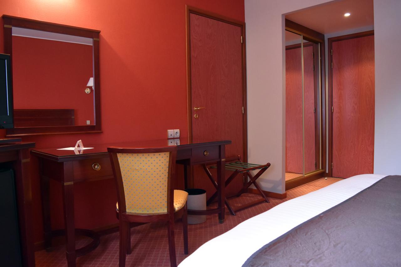 Hotel Le Pole Europeen Aubange Exterior photo